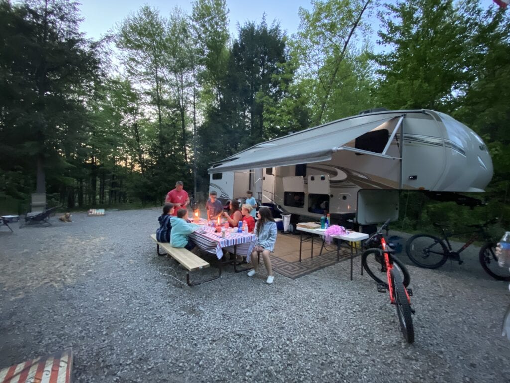 Campground Review of Moose Hillock Camping Resort