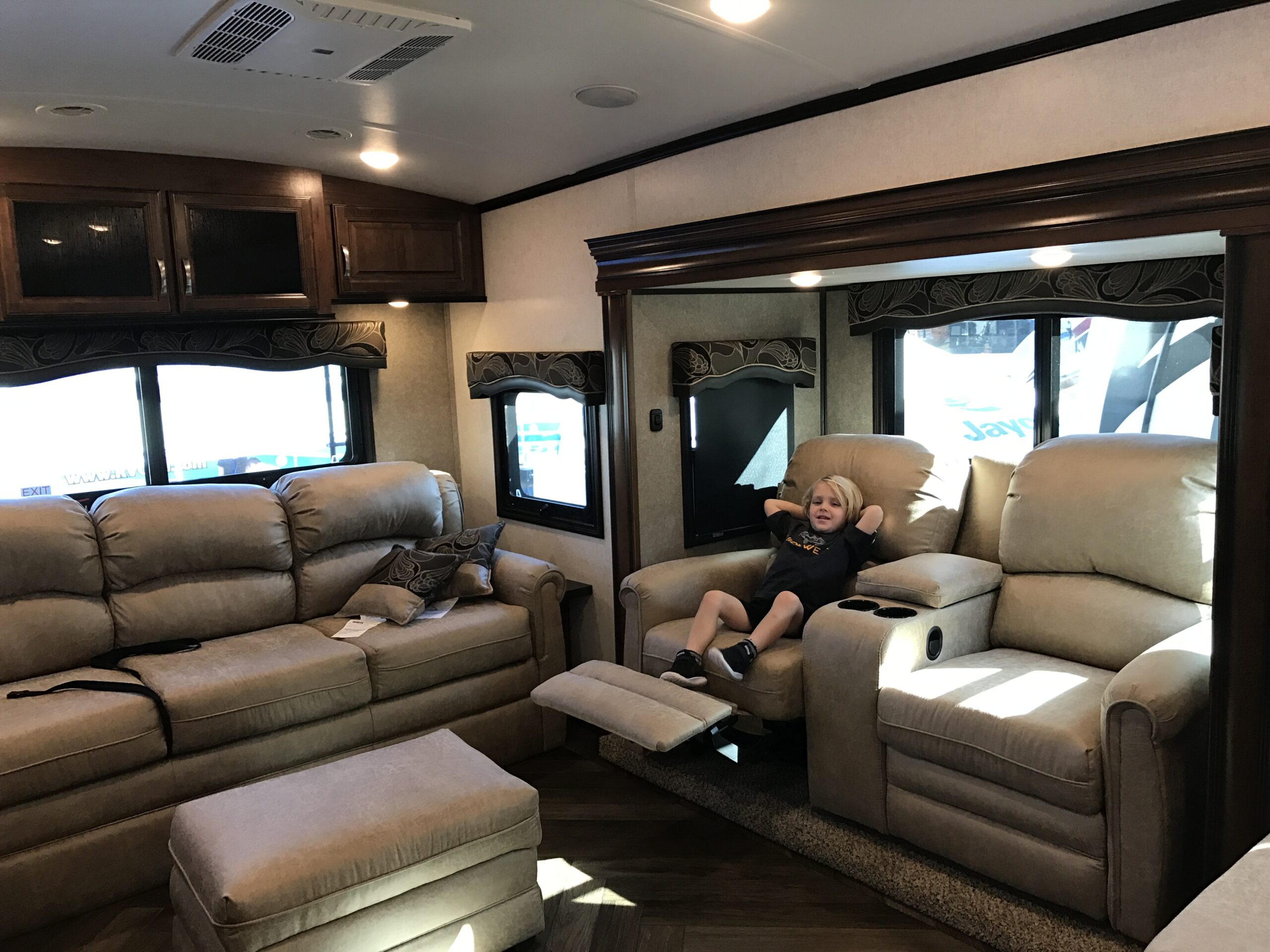 18 Tips for RV Show Shopping in 2024 The RV Atlas