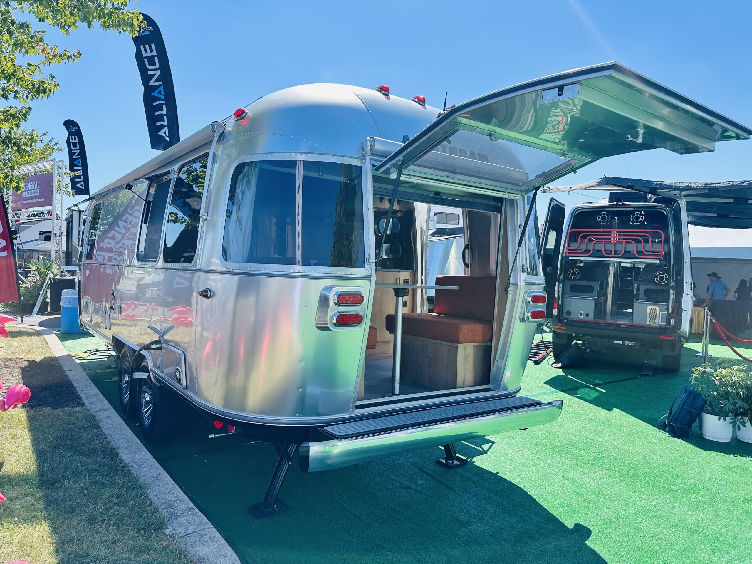 Airstream 8 - The RV Atlas