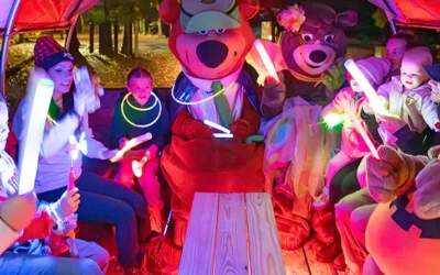 Is Fall Camping Best? + Fall and Halloween Fun at Jellystone Parks Across the Country