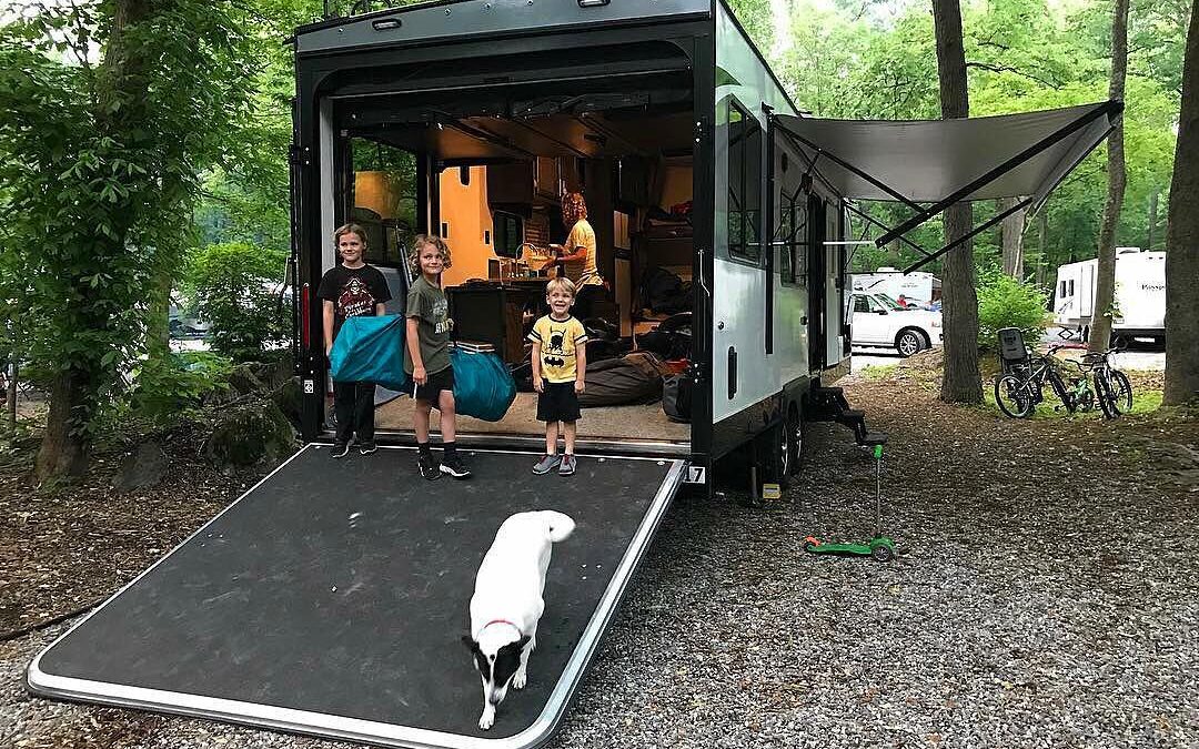 rving with dogs